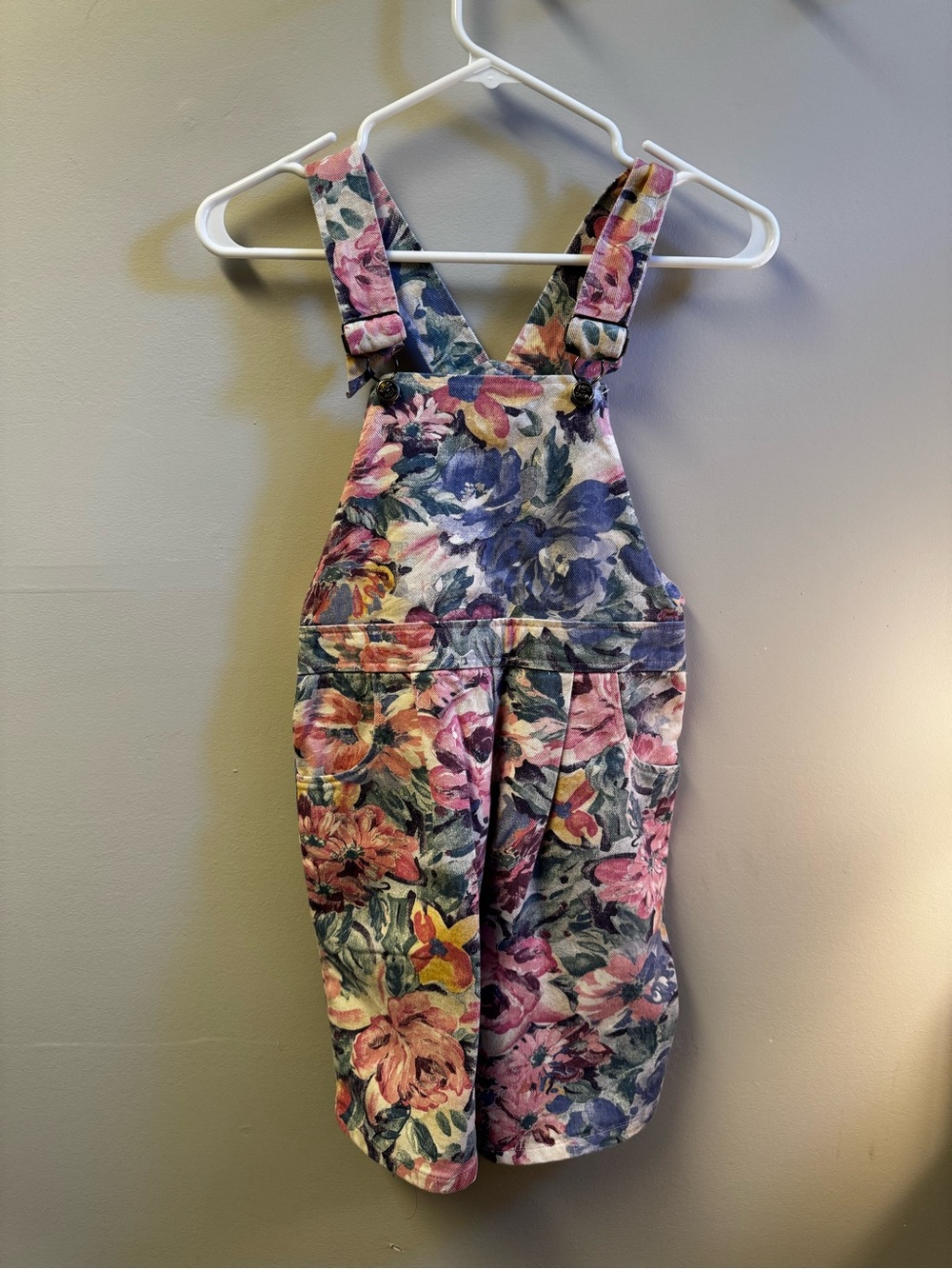 Vintage girls (kids) floral print shortalls